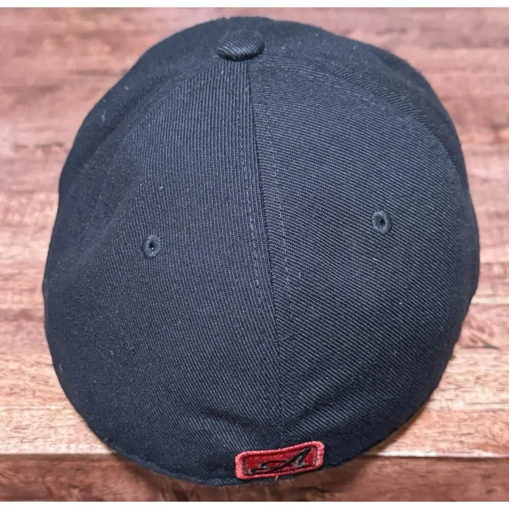 Atlanta Braves Hat Cap Medium Pitbull Black / Red